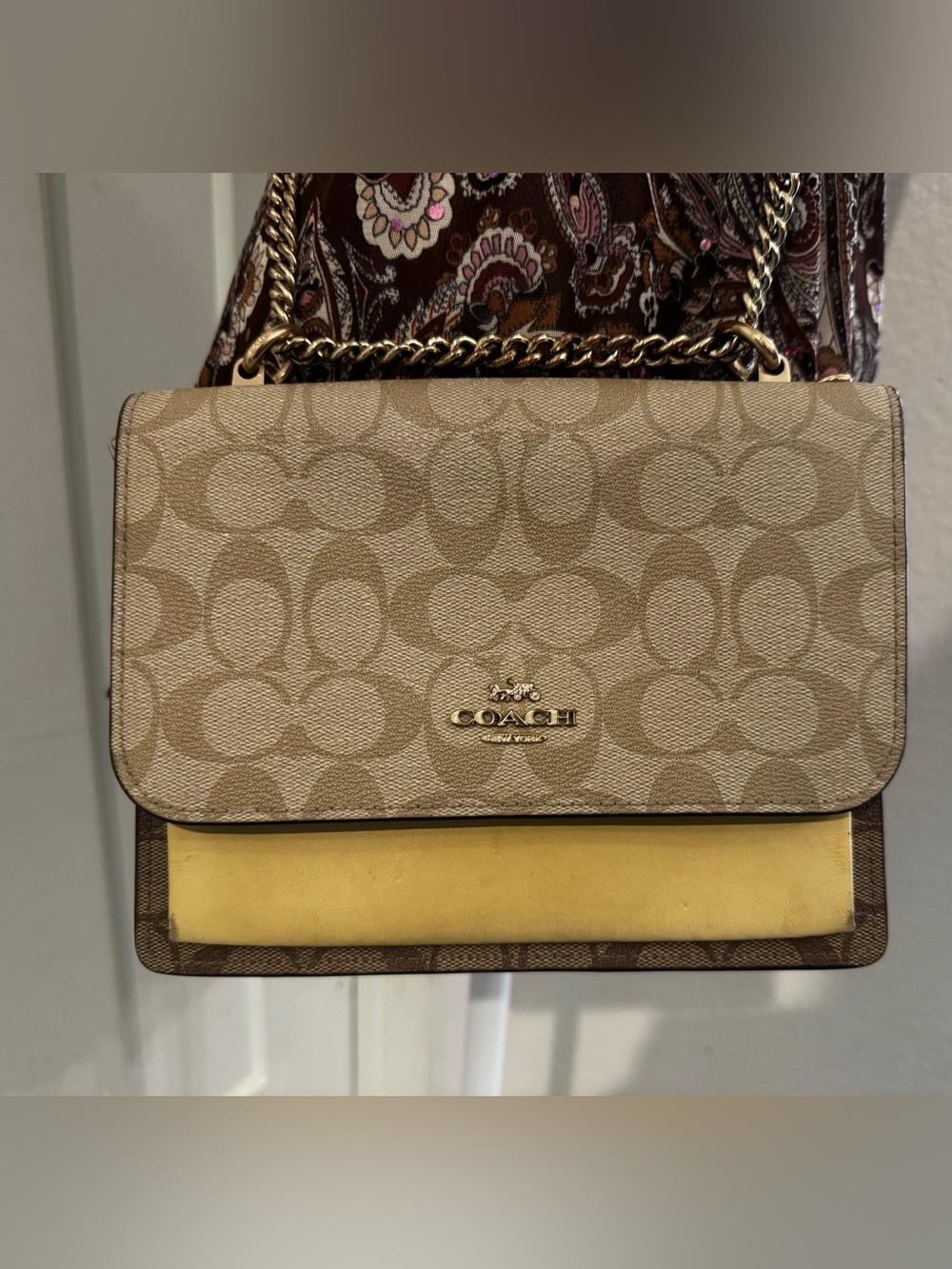 Coach Klare Crossbody Bag Blocked Signature Canvas Khaki Vanilla Cream C4457